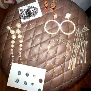 10 beautiful and different earrings for every occasion of life.